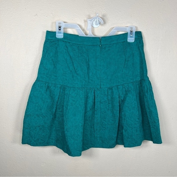 Size 2 J Crew Green Skirt Floral Mini Lined Zip Closure  Event Holiday Party - Picture 3 of 8